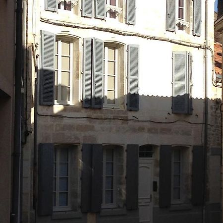 Appartements D'Hotes Santa Giulia Niort Exteriér fotografie